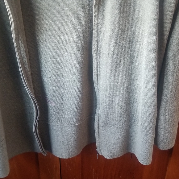 Chico's  tan , zip-up sweater, Size 1 - Picture 4 of 6